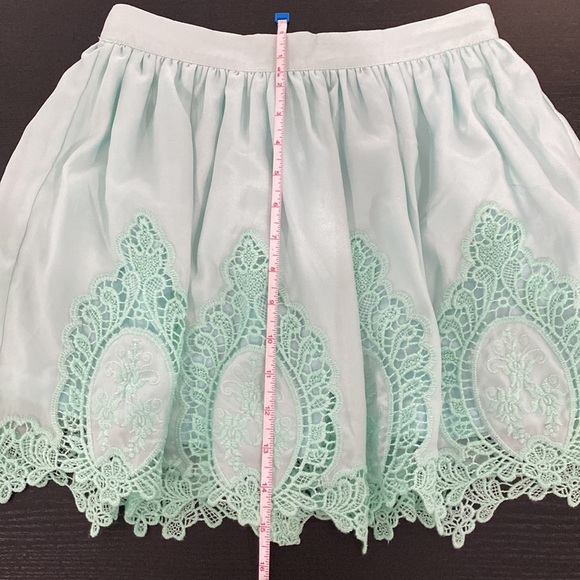 Tobi Teal Lace Mini Skirt - Small - Picture 10 of 10